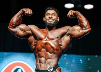 Ramon Dino admite uso de anabolizantes para competir: 'para chegar naquela performance, tem que ter'