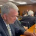 Petecão recebe alta após internação por pneumonia e já participa de reunião no Senado