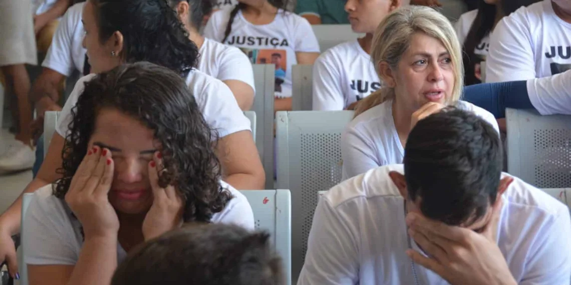 Audiência sobre proibição do uso de cerol e linha chilena emociona familiares de vítima