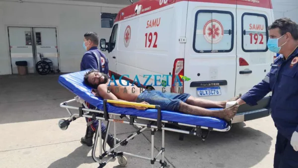 Homem é espancado com barras de ferro quando saía para procurar emprego no Segundo Distrito