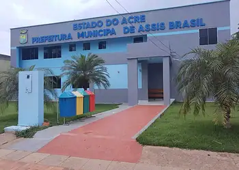 Assis Brasil suspende jogos em ginásio e campo de futebol por conta da elevada concentração de fumaça