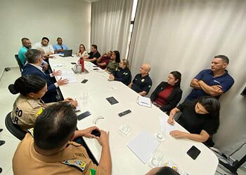 Autoridades discutem fiscalização de leis contra linhas cortantes em Rio Branco