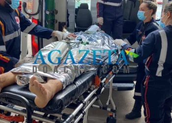 Barbeiro é encontrado ensanguentado, com quatro perfurações; polícia suspeita de assalto