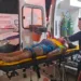 Mulher sofre acidente na AC-10, cai em garrafas de vidro e fica em estado grave