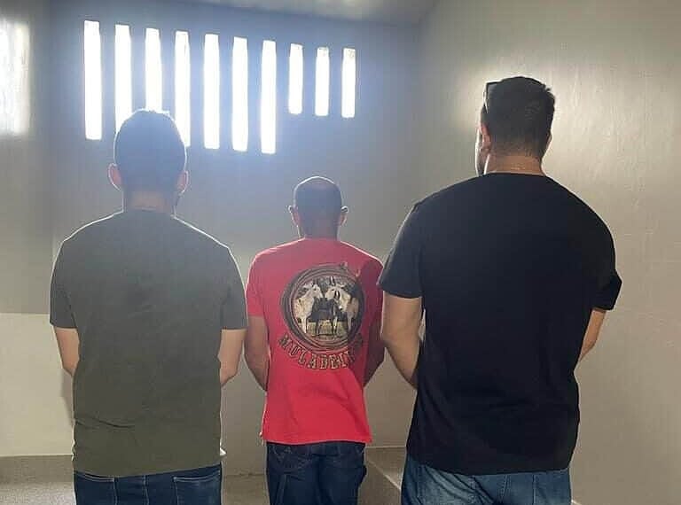 Homem suspeito de abusar sexualmente das filhas de 12 e 13 anos é preso