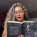 Livro de escritora acreana é destaque de vendas em uma das maiores lojas virtuais do mundo