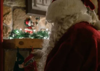 Via Verde Shopping recebe Papai Noel em comemoração ao Natal