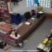 Vídeo mostra ação de criminosos durante assalto em supermercado no interior do Acre