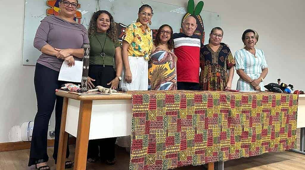 Educação do Acre recebe prêmio por combate à desigualdade racial no estado