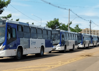Prefeitura disponibiliza 9 ônibus extras para reforçar serviço nos dias do Enem
