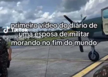 Mulher de militar tem conta suspensa no TikTok após ironizar cidade no interior do Acre: 'fim do mundo'