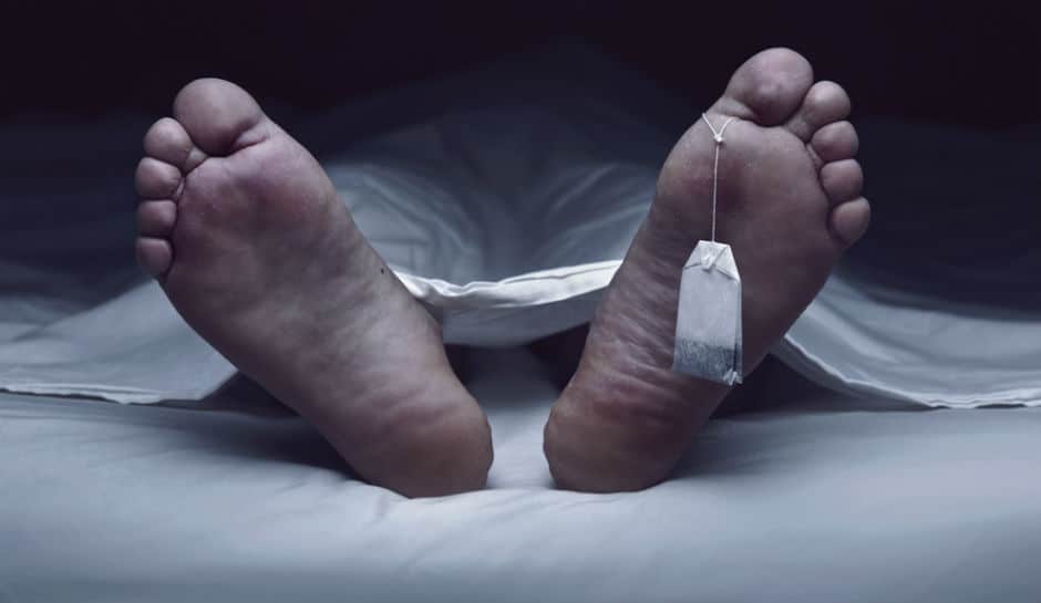 Idosa de 90 anos é encontrada viva dentro de saco em necrotério após morte atestada por hospital de SC