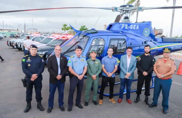 Gladson Cameli entrega aeronave e viaturas e anuncia mais investimentos na Segurança Pública