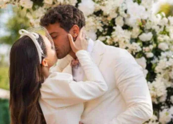 Larissa Manoela e André Luiz Frambach se casam e mostram fotos da celebração