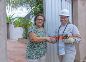 Energisa amplia em quase 24 mil o número famílias com energia no Acre