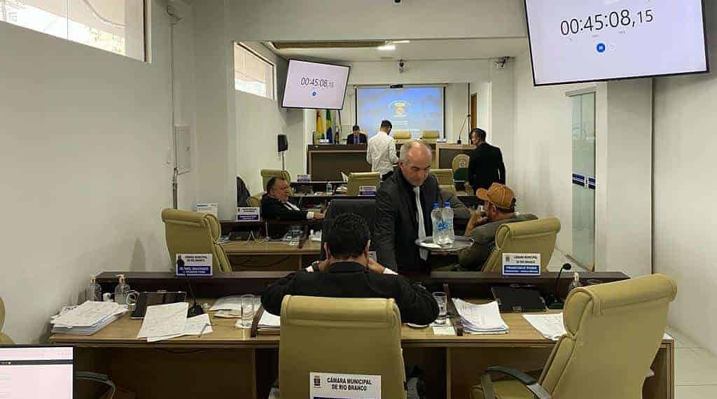 PL de R$ 120 Milhões para saneamento básico é retirado de pauta na Câmara de Rio Branco