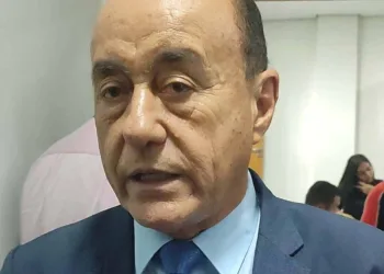 Bocalom pretende consultar TRE sobre entrega de habitações do '1001 Dignidades em ano' eleitoral 