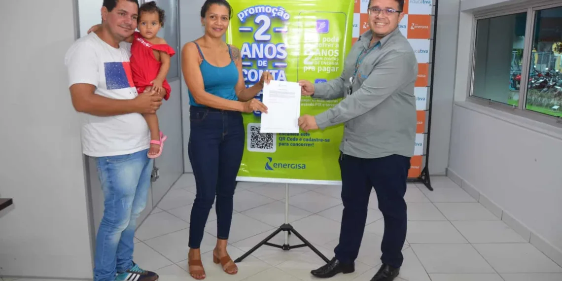 Clientes da Energisa AC são premiados com dois anos de conta de luz gratuita