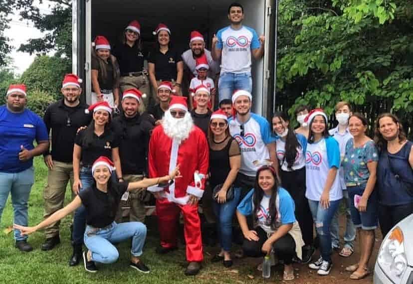 Projeto União Solidária arrecada alimentos e brinquedos para crianças e famílias carentes neste Natal