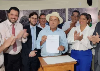 Bocalom vai pagar mais de R$ 7 milhões em abono de final de ano para servidores
