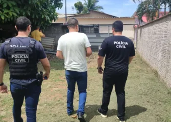 Homem acusado de aplicar golpes contra igreja católica em Sena Madureira é preso