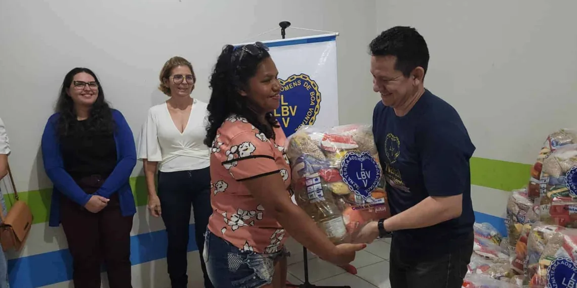 LBV realiza a entrega 465 cestas de alimentos no Acre