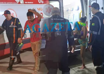 Pai e filha de 1 ano são baleados após terem a casa invadida por criminosos