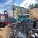 Casa pega fogo e fica totalmente destruída em Rio Branco