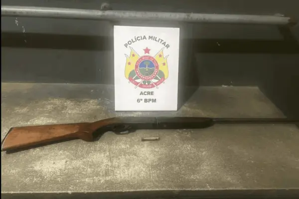 Homem é morto em confronto com polícia após invadir casa e expulsar família