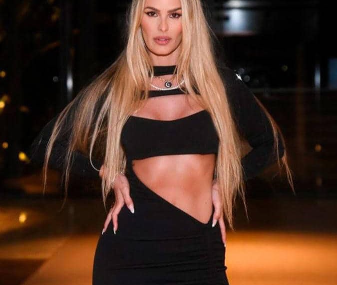 A cada dia que passa, os internautas levantam mais teorias de que a modelo integra a lista de participantes do reality
© Da Redação