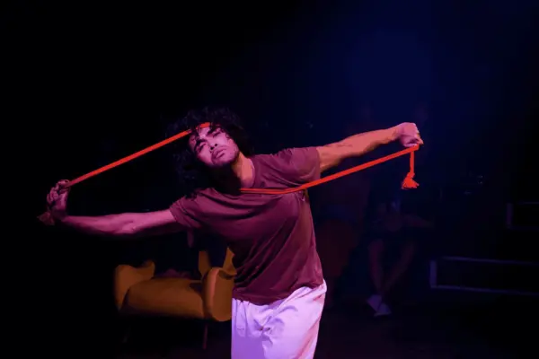 'Cabo de Guerra': solo de teatro sobre saúde mental integra campanha do Janeiro Branco