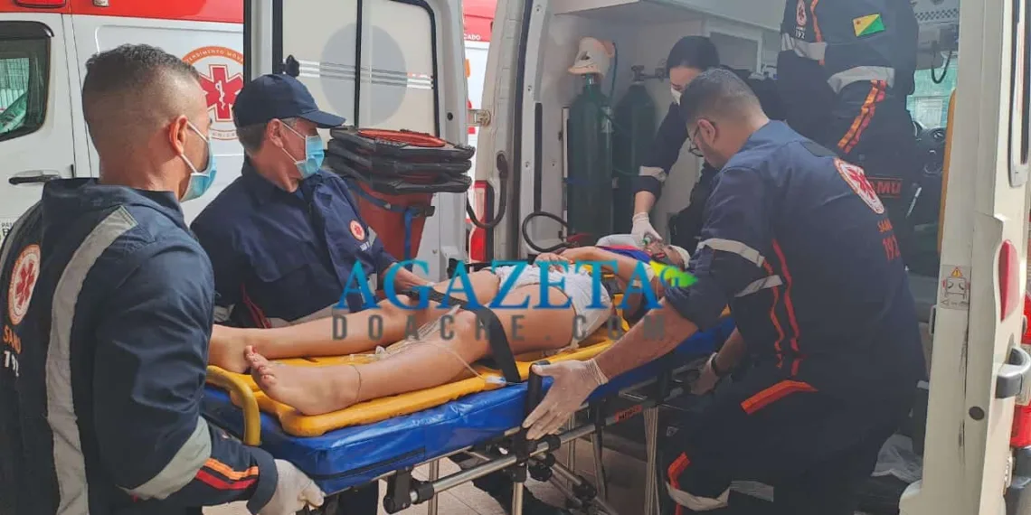 Adolescente de 15 anos leva tiro na cabeça do próprio namorado e vai parar no Pronto-Socorro 