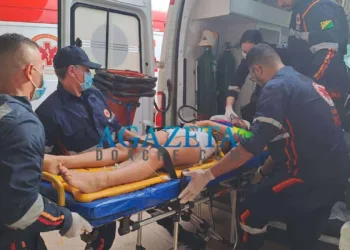 Adolescente de 15 anos leva tiro na cabeça do próprio namorado e vai parar no Pronto-Socorro 