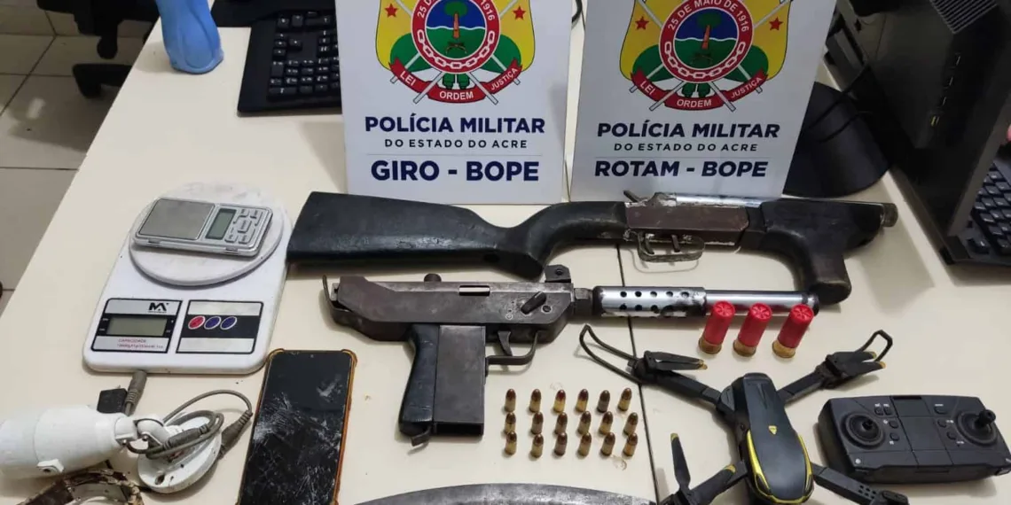 PM apreende armas de fogo e evita confronto entre criminosos no bairro Taquari