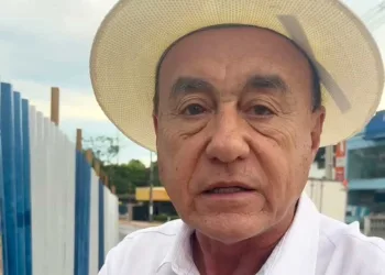 Bocalom visita obra do elevado da Dias Martins e cobra mais empenho na execução dos serviços