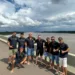 Com viagem paga a funcionários e férias coletivas de 15 dias, empresa comemora conquistas