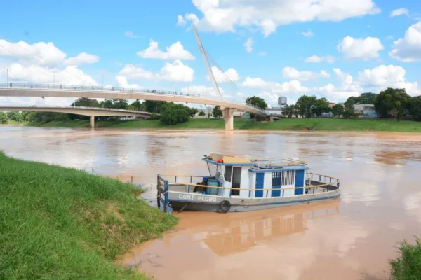 Nível do Rio Acre continua subindo, mas Defesa Civil descarta alagamento