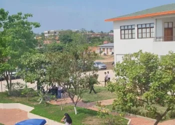 Acadêmicos brasileiros denunciam situação de bullying em faculdade na Cobija