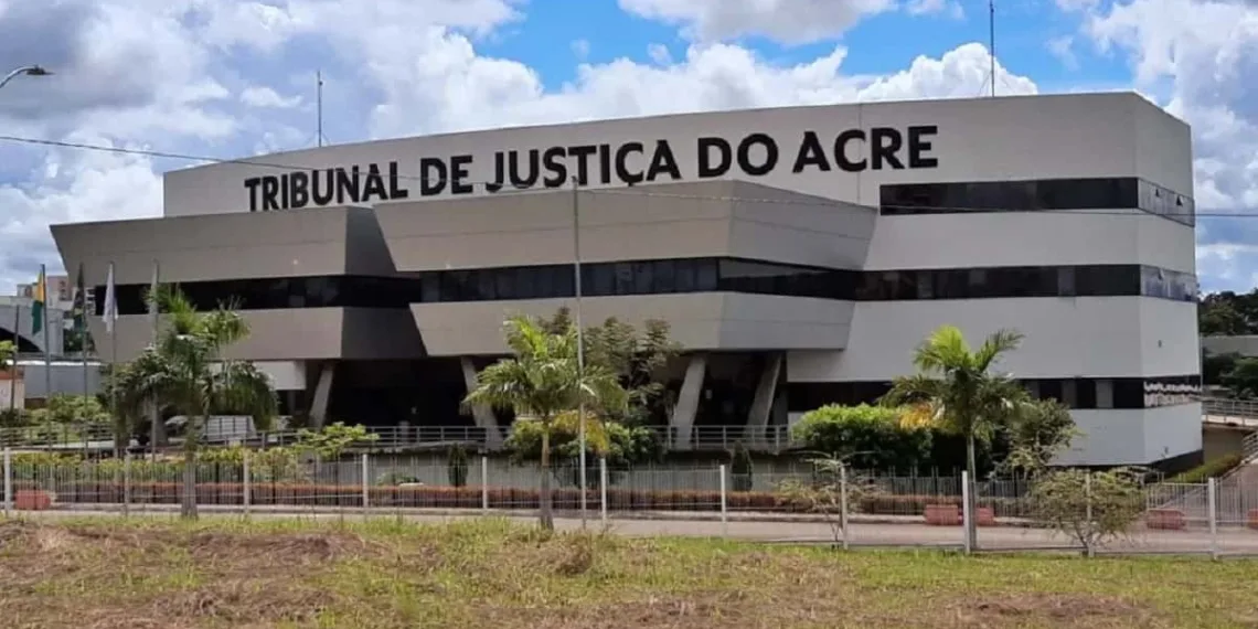 TJAC publica convocação de estagiários na área de Direito para Rio Branco e Mâncio Lima