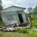 Em Rio Branco, casa desaba após ter estrutura comprometida em enxurrada