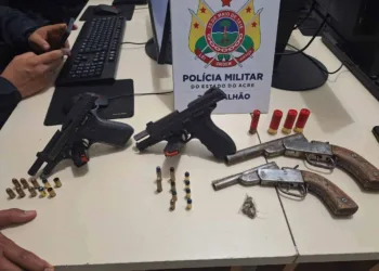 Quatro pessoas são presas e cinco armas de fogo apreendidas em Rio Branco