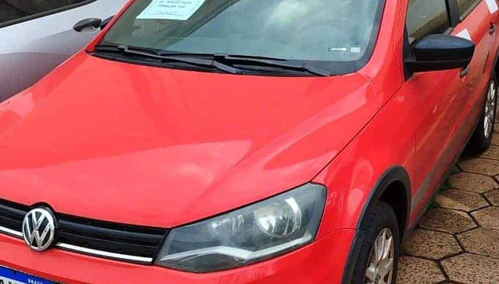 Carro disponibilizado no leilão da Receita Federal por R$ 15 mil. — Foto: Divulgação/Receita Federal
