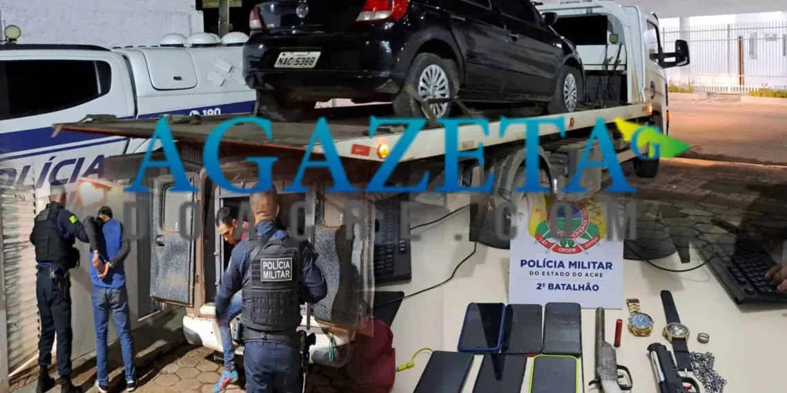 Dupla armada realiza arrastão em praça de Rio Branco; na fuga, bandidos levam carro de vítima