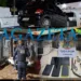Dupla armada realiza arrastão em praça de Rio Branco; na fuga, bandidos levam carro de vítima