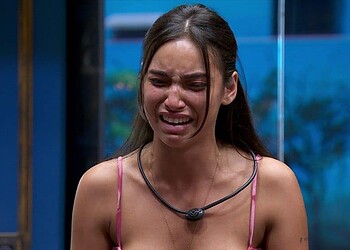 Vanessa Lopes chora no BBB 24 — Foto: Foto: Globo