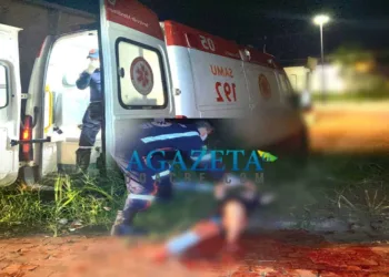 Com ciúmes do tio, sobrinha dá 9 facadas em mulher após discussão, em Rio Branco