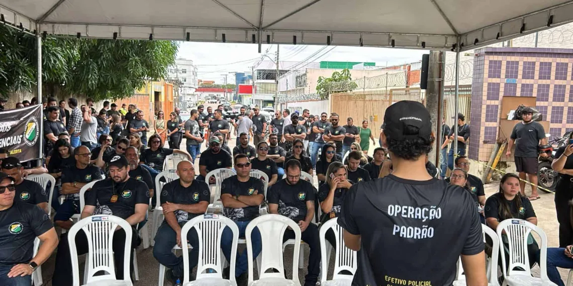 Por melhores condições de trabalho, servidores da Polícia Civil deflagram 'Operação Padrão'