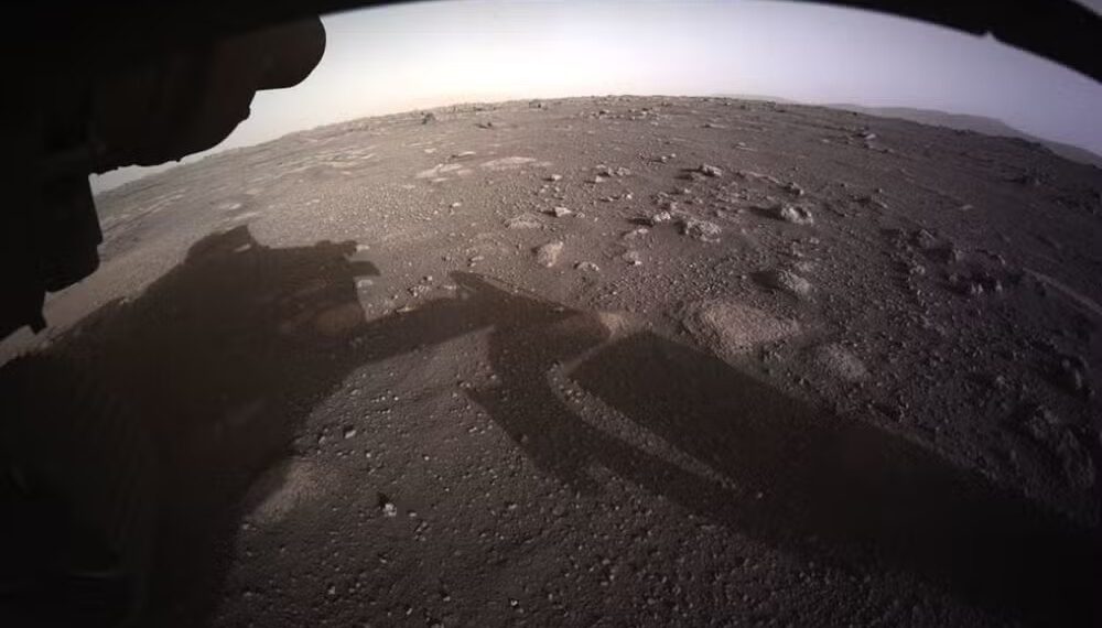 Imagem de Marte feita pelo rover Perseverance — Foto: Getty Images