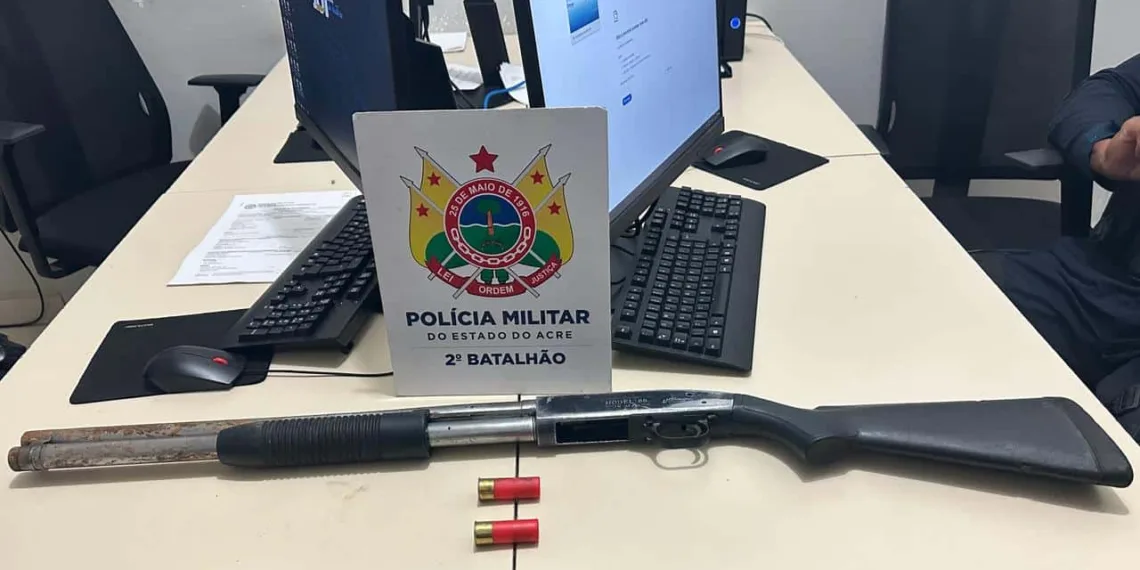 Polícia apreende três armas e drogas em Rio Branco