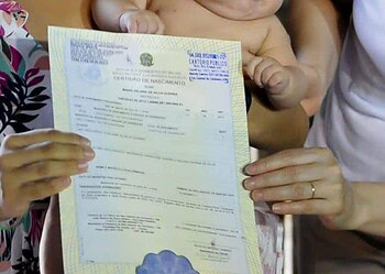 Quase 12% das crianças registradas em 2023 no Acre não têm o nome do pai na certidão